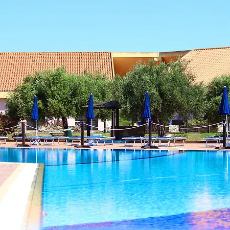 Ośrodek wypoczynkowy Le Tonnare Family Club 4*