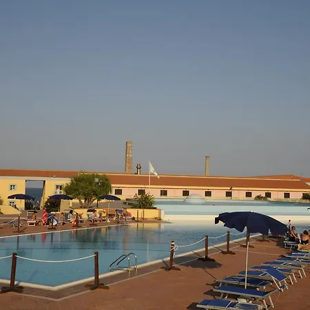 Курортный комплекс Le Tonnare Family Club Стинтино